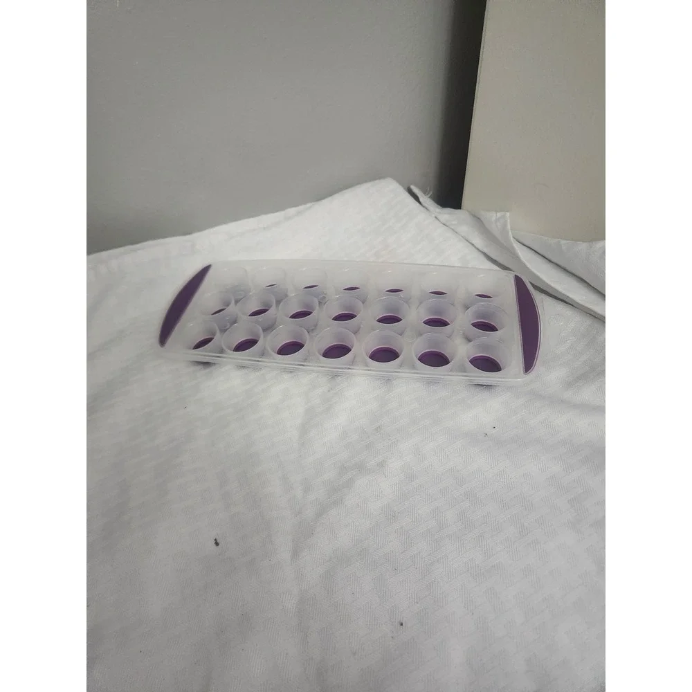 Purple Silicone Bottom Easy Release Round Ice Cube Tray 21 Slot Plastic Frame